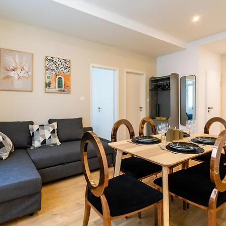 Daire Hyper Centre *